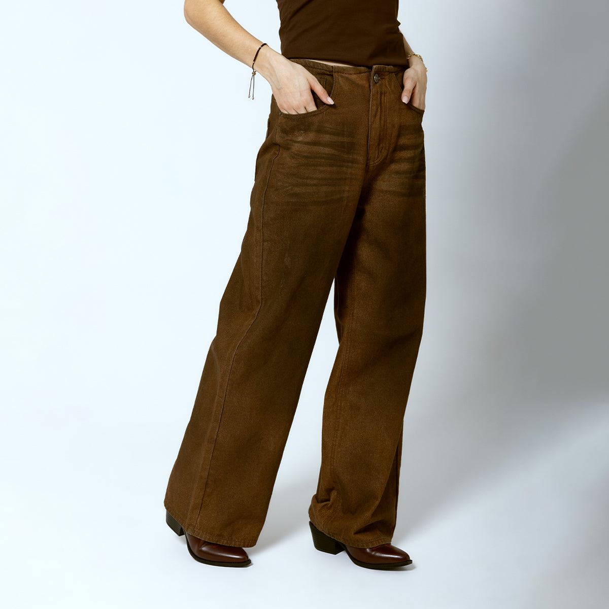 Pantalón Gaia chocolate