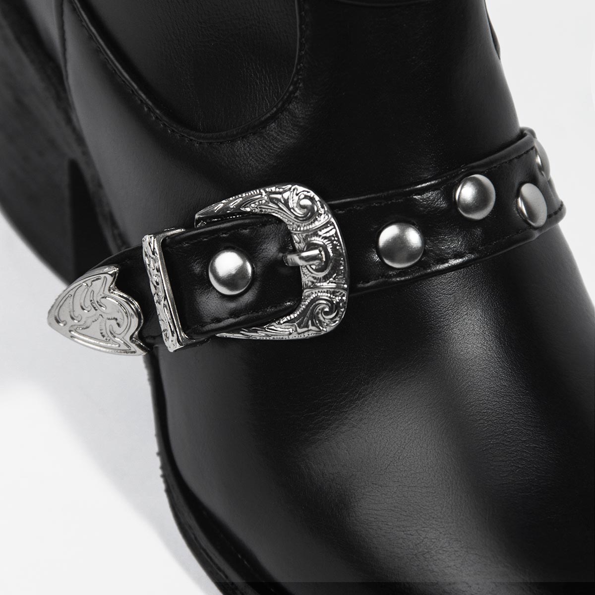 BLACK 7057