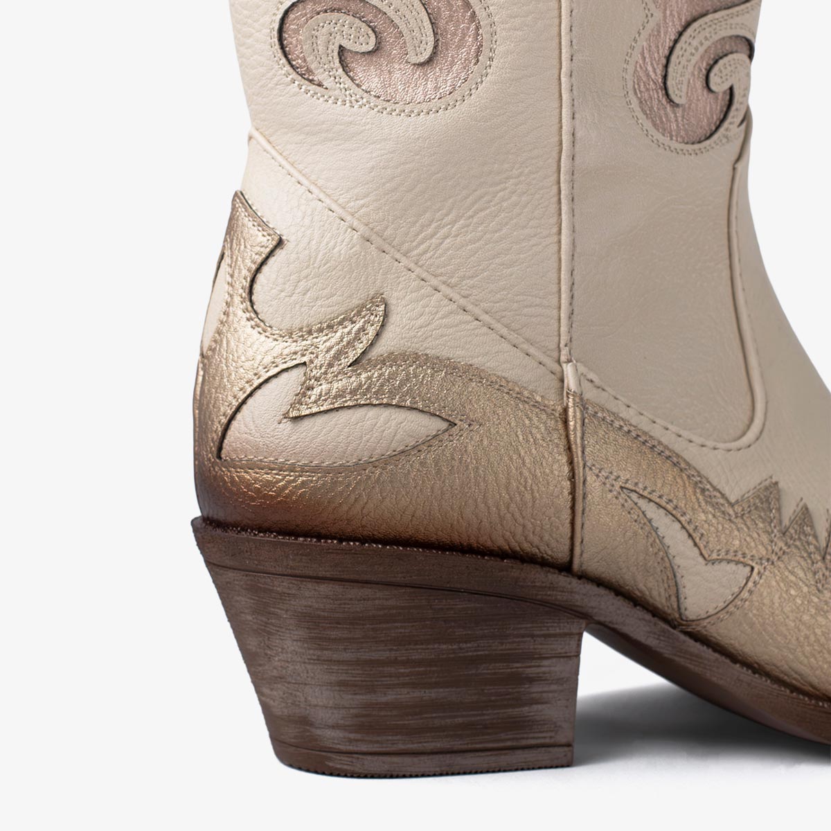 BOTA 8022 MULTICOLOR MIGA