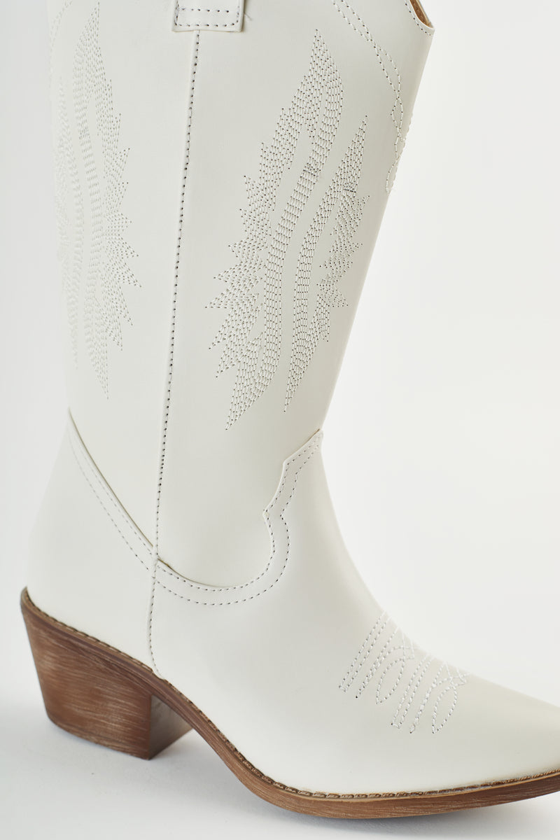 BOTAS 8003 LATTE
