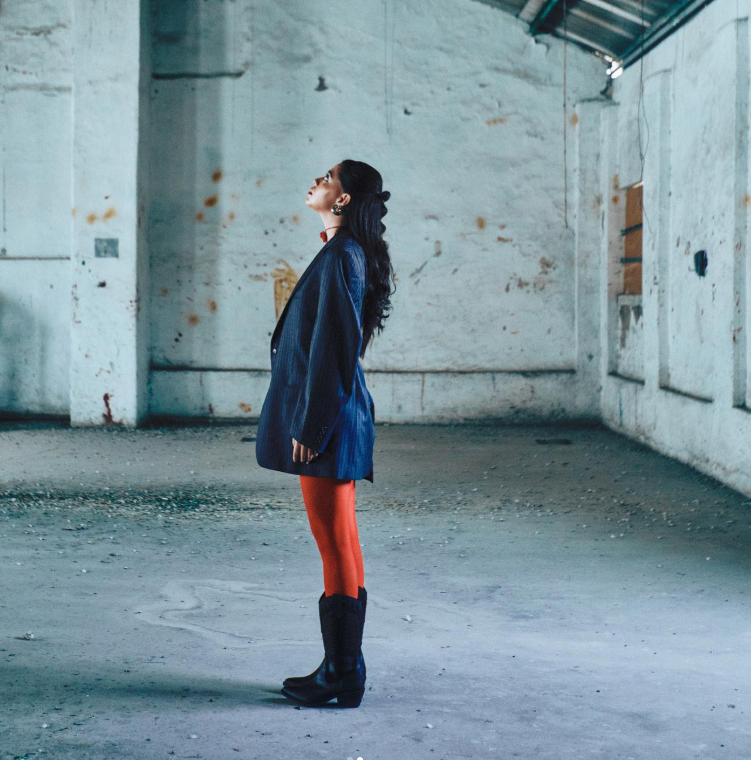 BOTA 8004 MONOCOLOR NEGRO