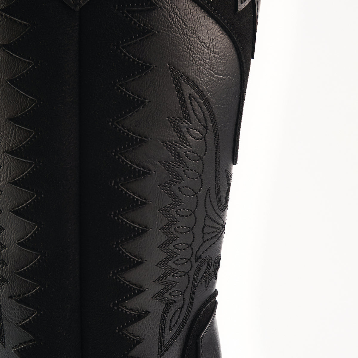 BOTA 8004 MONOCOLOR NEGRO