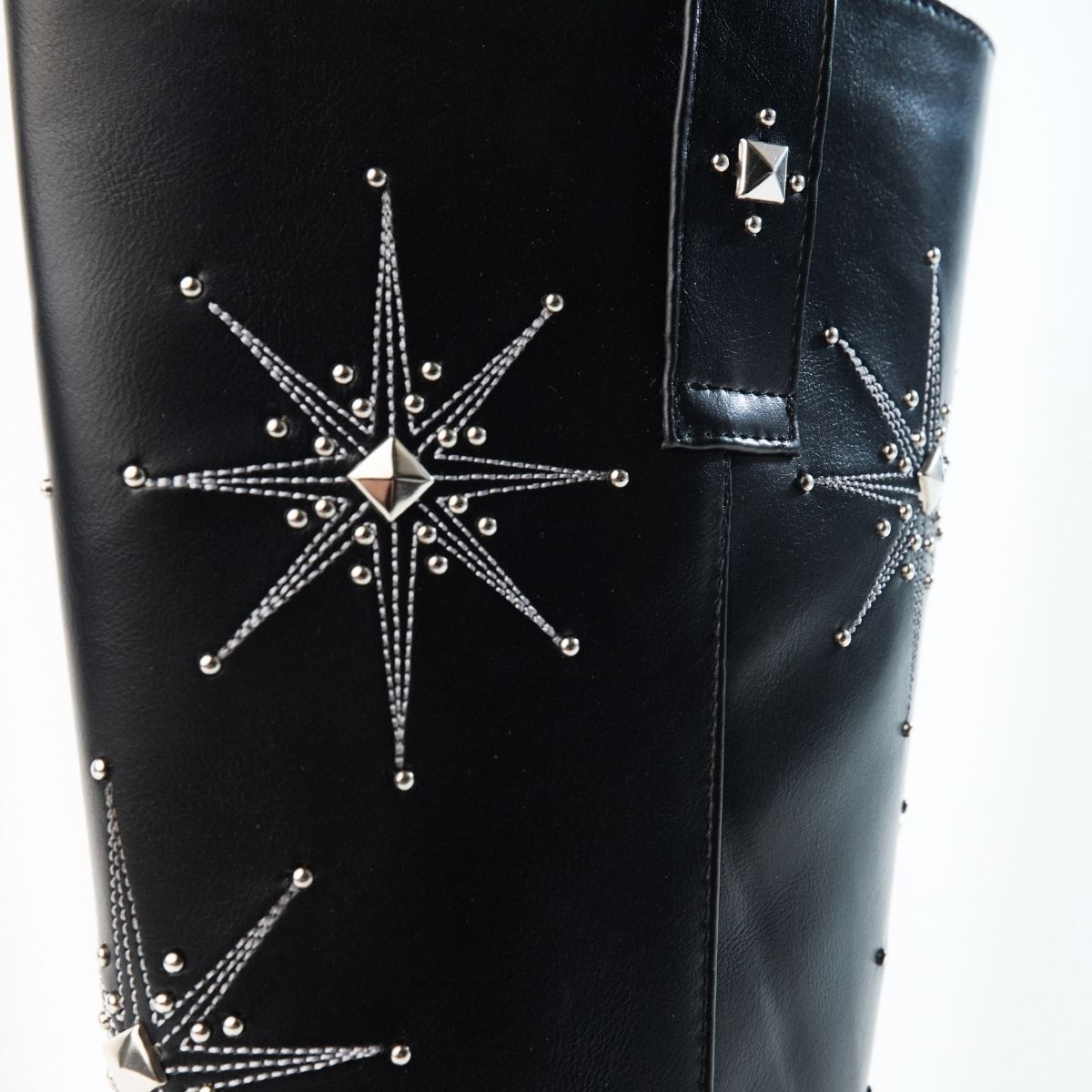BOTA 2081 NEGRO