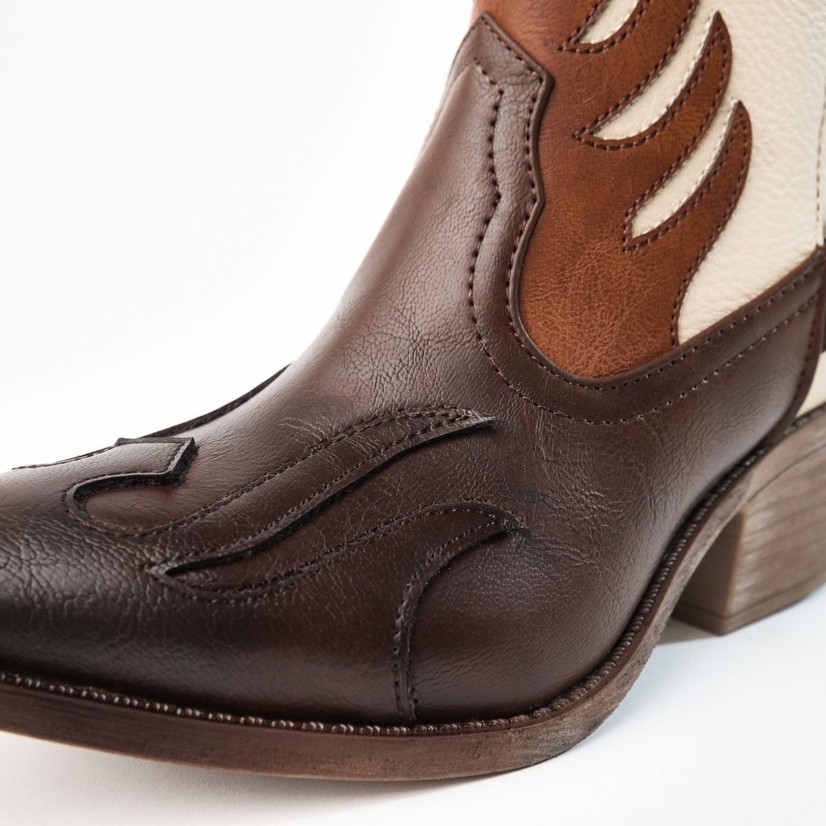 BOTIN 8065 MOKA